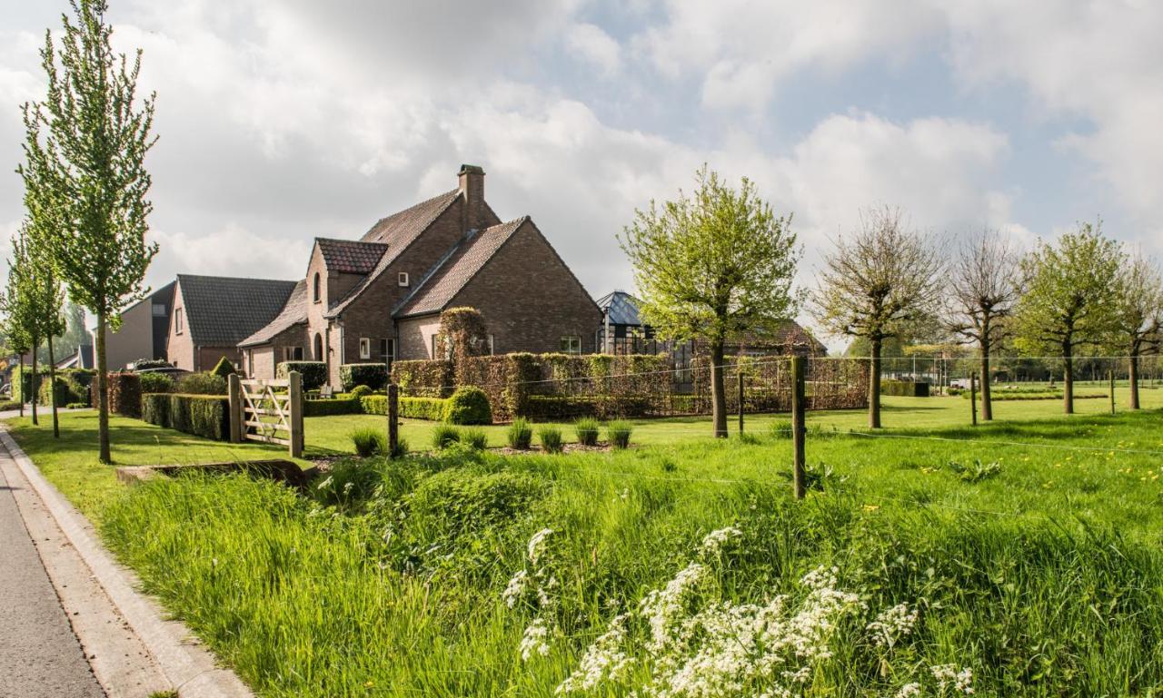 De Moeraseik Bed & Breakfast Zele