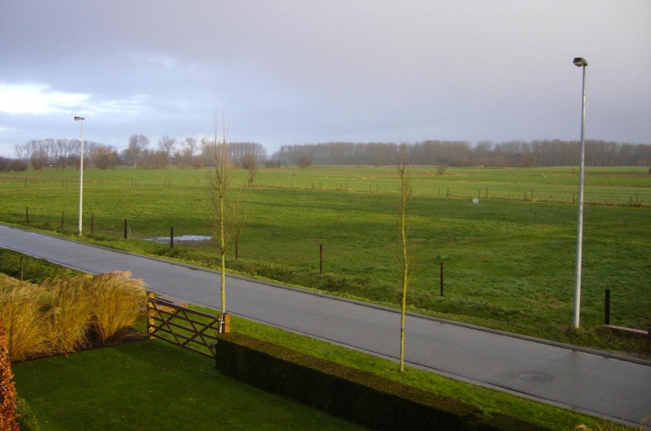 Bed & Breakfast De Moeraseik 4*